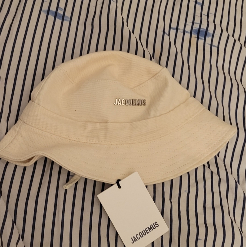 Jacquemus hat
